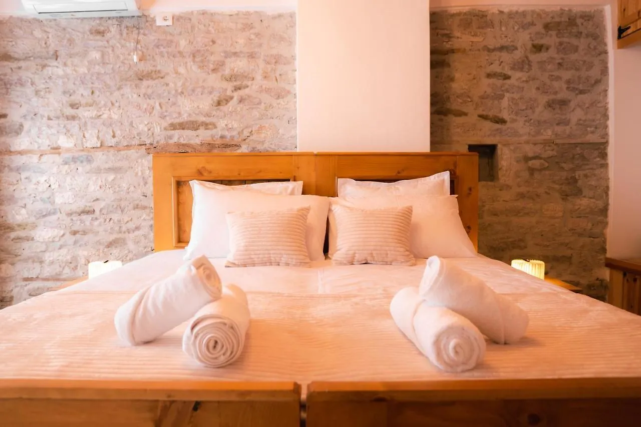 Porta7 Hotel Gjirokastër